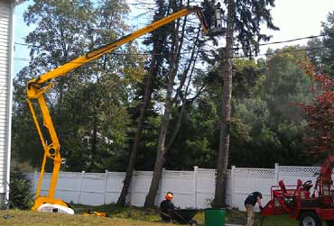 75-ft lift for small areas, takedowns by power lines and wires