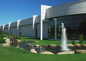 Lawn maintenance, landscape design, corporate maintenance, landscaping and lawn services in Shelton, Monroe and Trumbull, Connecticut.