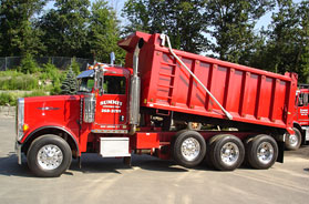 Connecticut truck delivery in Shelton, Monroe and Trumbull, Connecticut. Topsoil, clean fill, gravel, sand and salt delivery in Fairfield County and New Haven County, CT. 